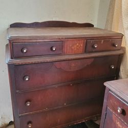 Antique Bedroom Set (Full)