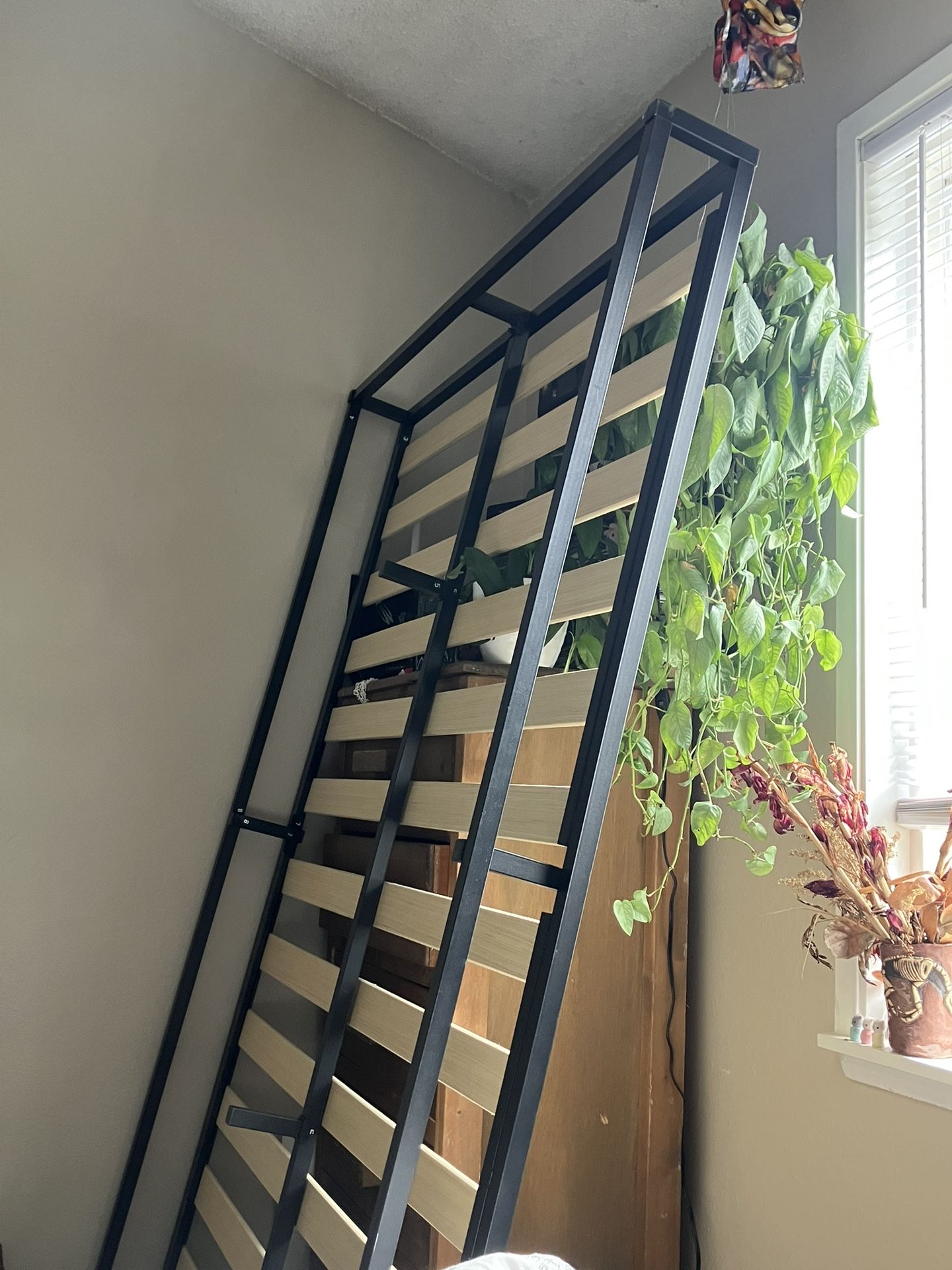full size platform bedframe