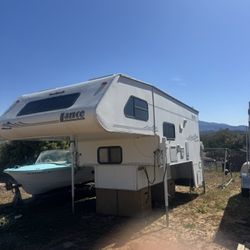 Lance 1121 Truck Bed Camper 