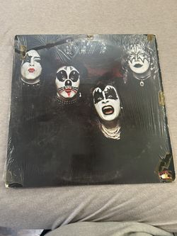 Kiss Self Titled
