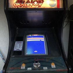 Arkanoid Arcade Cabinet