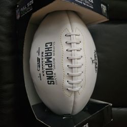 SEATTLE SEAHAWKS SUPERBOWL FOOTBALL