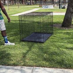 XL DOG CRATE WITH TRAY