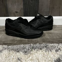 Nike Air Max 90 Leather Triple Back