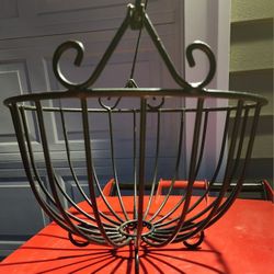Metal hanging basket, planter or for kitchen storage