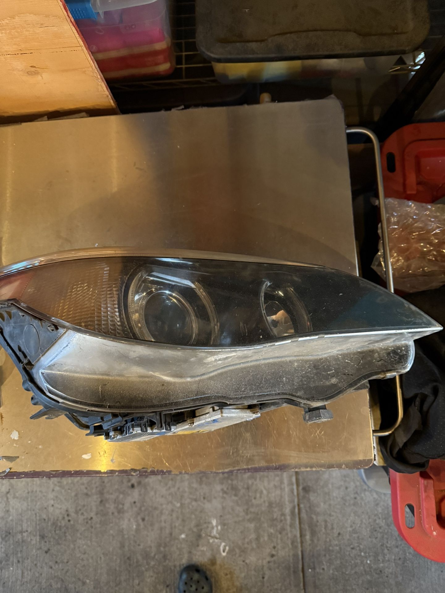 2004-2007 BMW 5 Series Headlights
