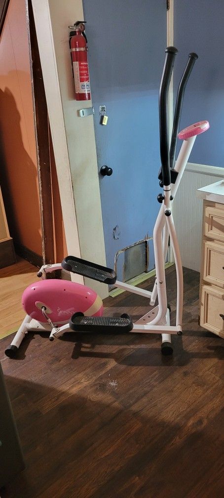 Sunny Elliptical Trainer Machine