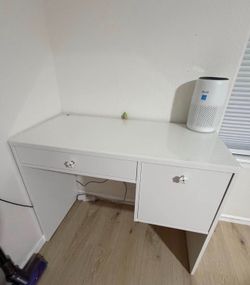 Table / vanity from ikea
