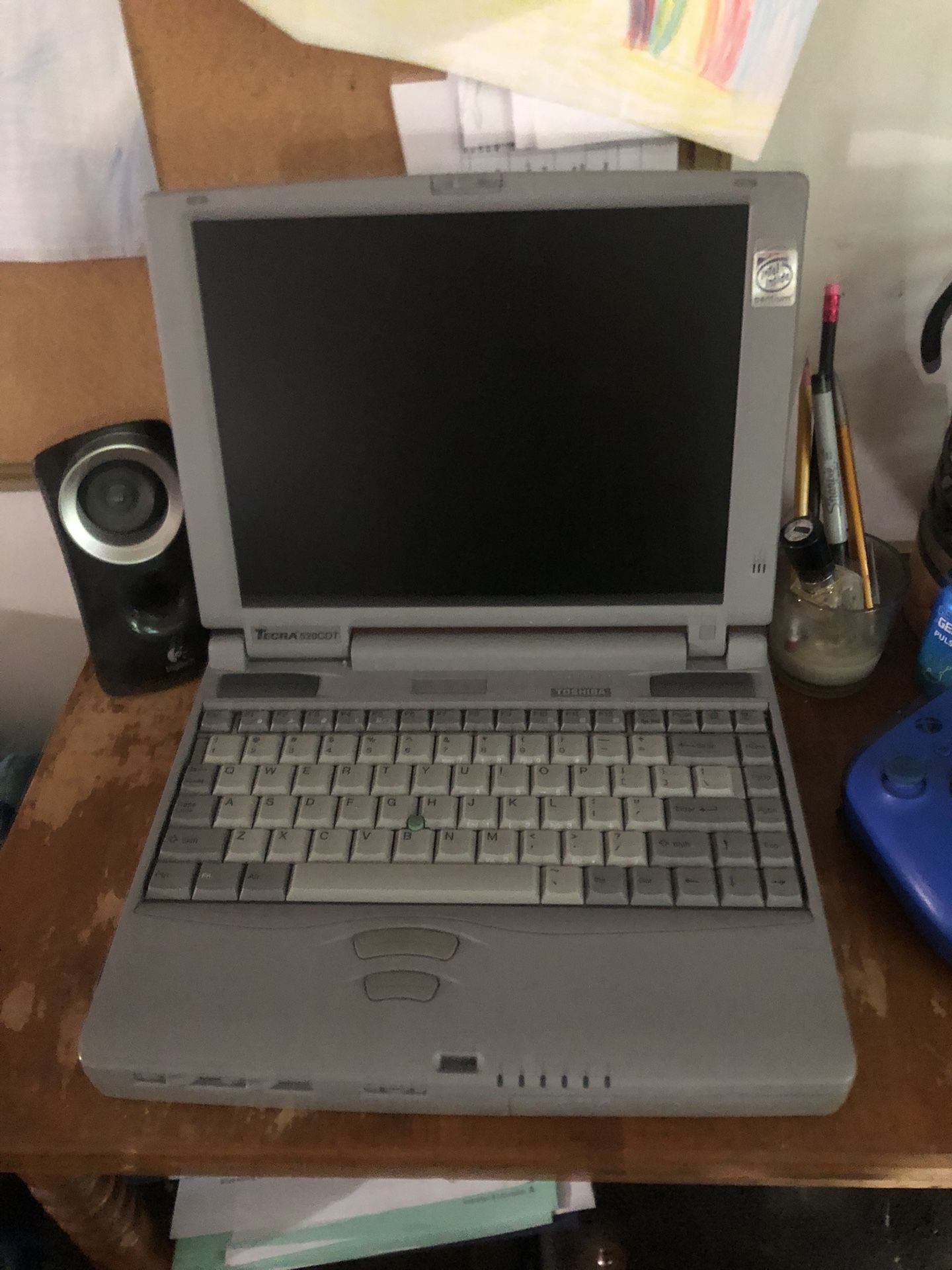 Vintage Toshiba Tecra 520cdt Laptop