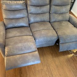 Free Living Spaces Couch