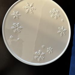 Cake Stand With Snowflake Motif