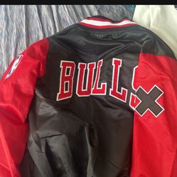 Chicago Bulls Jacket Size Medium