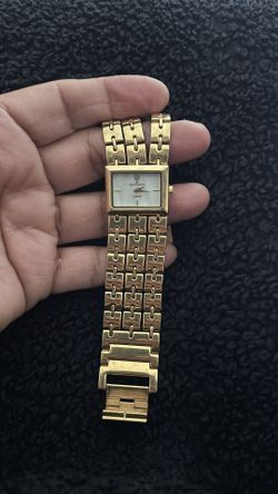 Watch ANNE KLEIN WOMAN