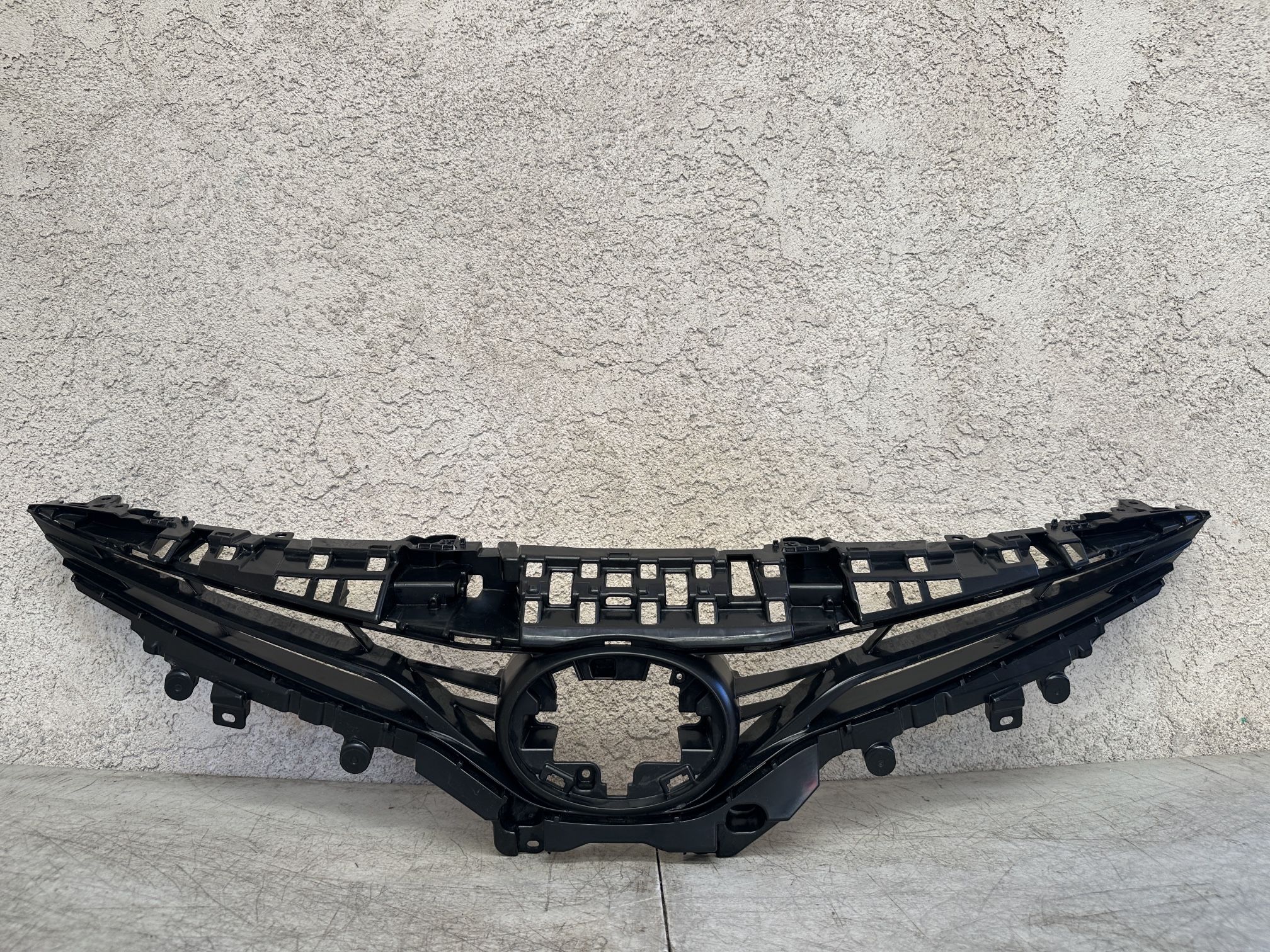 2021 2022 2023 2024 TOYOTA CAMRY GRILLE OEM 53111-06B60