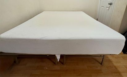 Moving Sale!! Everything must go by June 20: King size metal bed frame with 8 inch memory foam mattress
