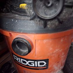 Used Ridgid Vacuum