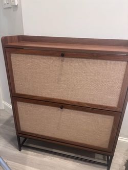 Shoe organizer dresser