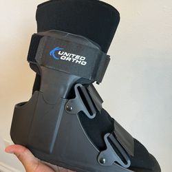 Ortho Boot  Size m. New 