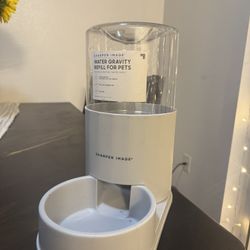 Sharper Image Pet Water Dispenser – Excellent Condition