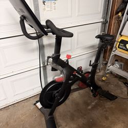 Peloton Bike $500