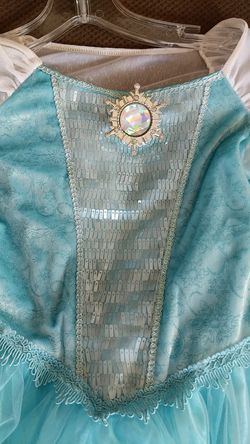 Elsa dress size 7/8