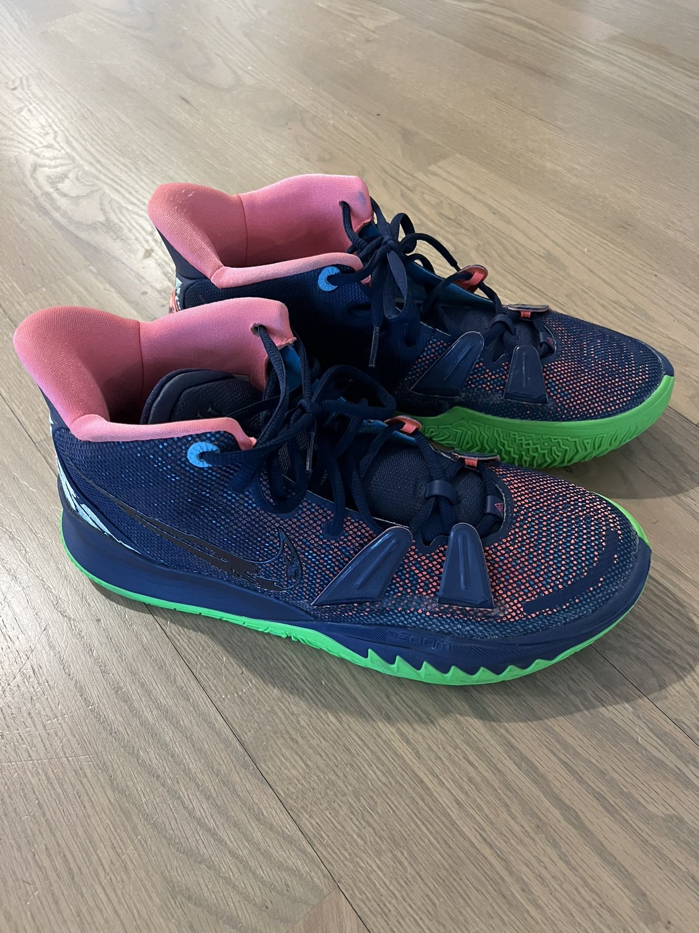 Nike Kyrie 7 Navy Size 11.5