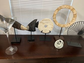 decorations