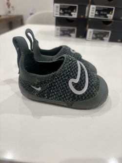 Nike Toddler Walking Shoes