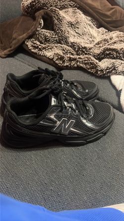 New balances women size 9 in golf condition cheap!