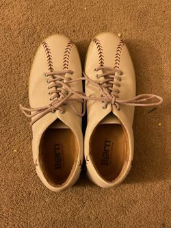 Born baseball Style Shoes Size 11