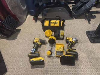 2025 Atomic DeWalt Drill Set with Accessories