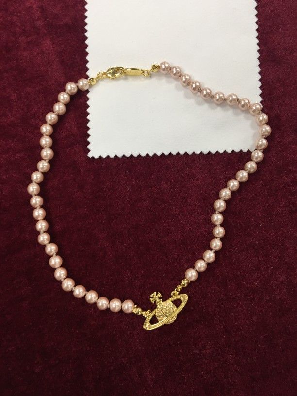 Vivienne Westwood Mini Bas Relief Choker in Gold