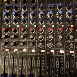 PEAVEY 14 WITH ANTARES AUTOTUNE