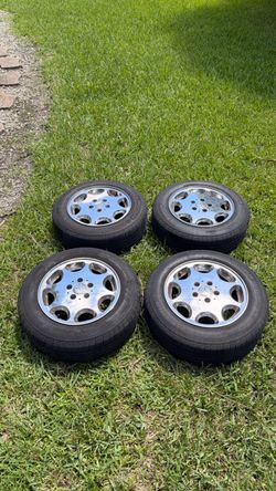 Mercedes-Benz Chrome Wheels with Tires Set of 4
