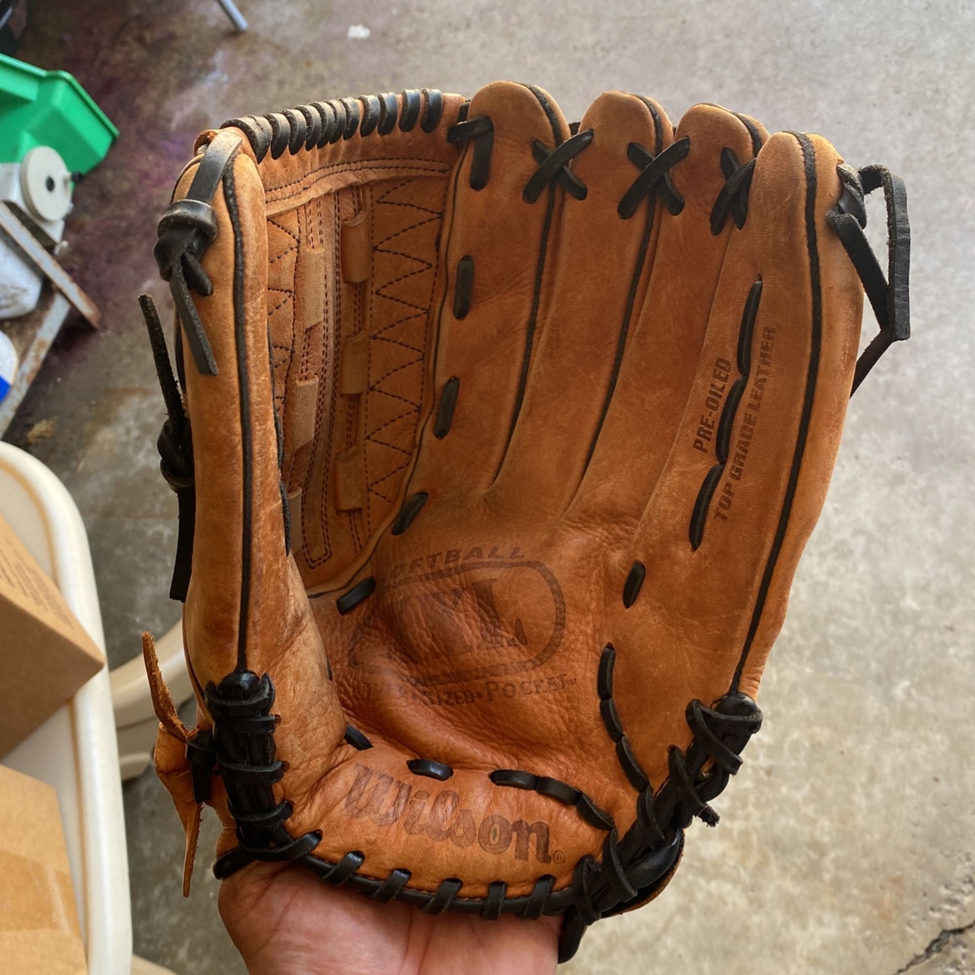 Wilson Softball XXL Glove