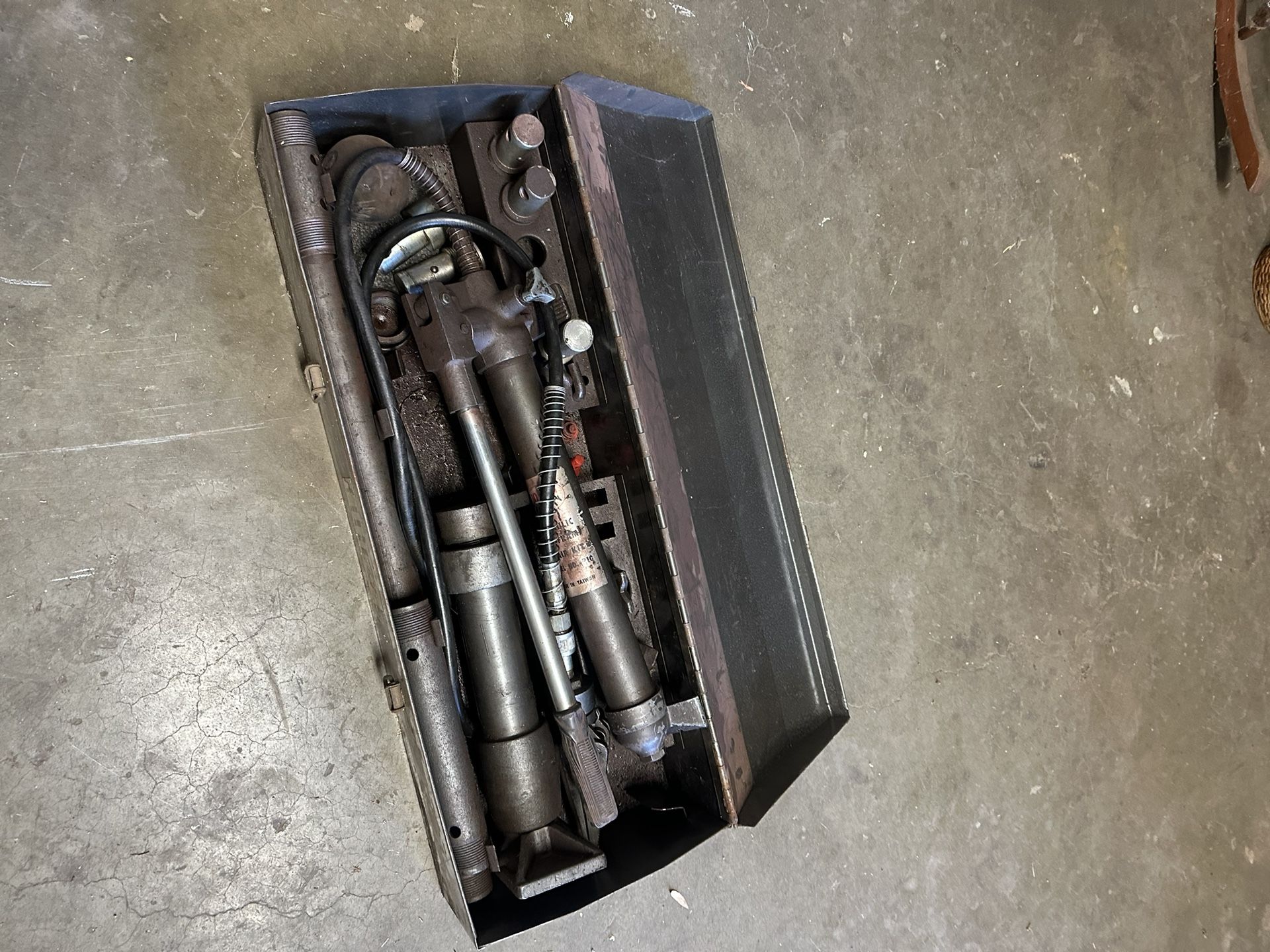 10 Ton Hydraulic Body Frame Repair Kit Model P 10