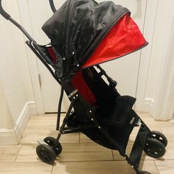Kolcraft Cloud Red Umbrella stroller -LIKE NEW!! Barely USED!! 