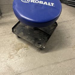 Rolling Cushioned Stool