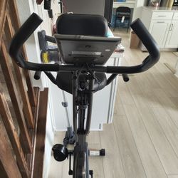 Expandable Workout Bike Like New 