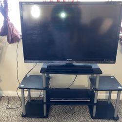 40” Sharp TV