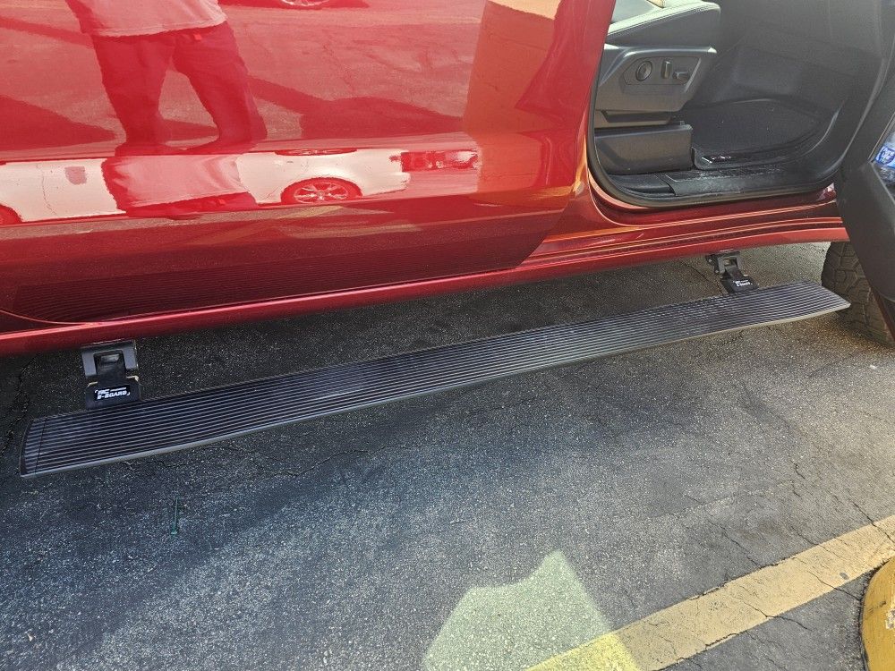 Rough Country Power Stealth Steps 