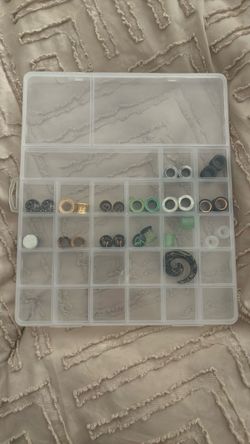 Ear gauge tunnels