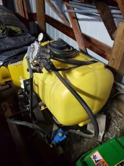 John deer riding lawn mower  attachment sprayer