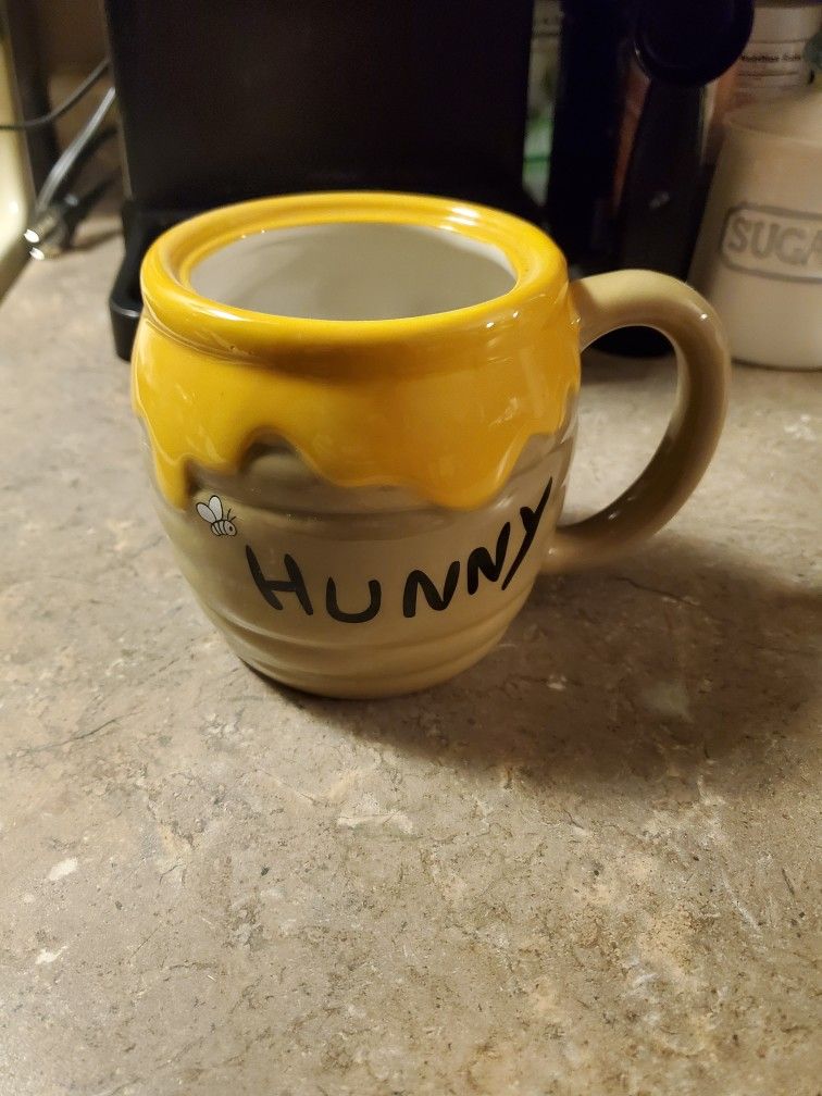 Winnie The Pooh coffee mug 20 Oz.