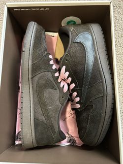 Jordan 1 Low Travis Scott Velvet Brown Size 8.5