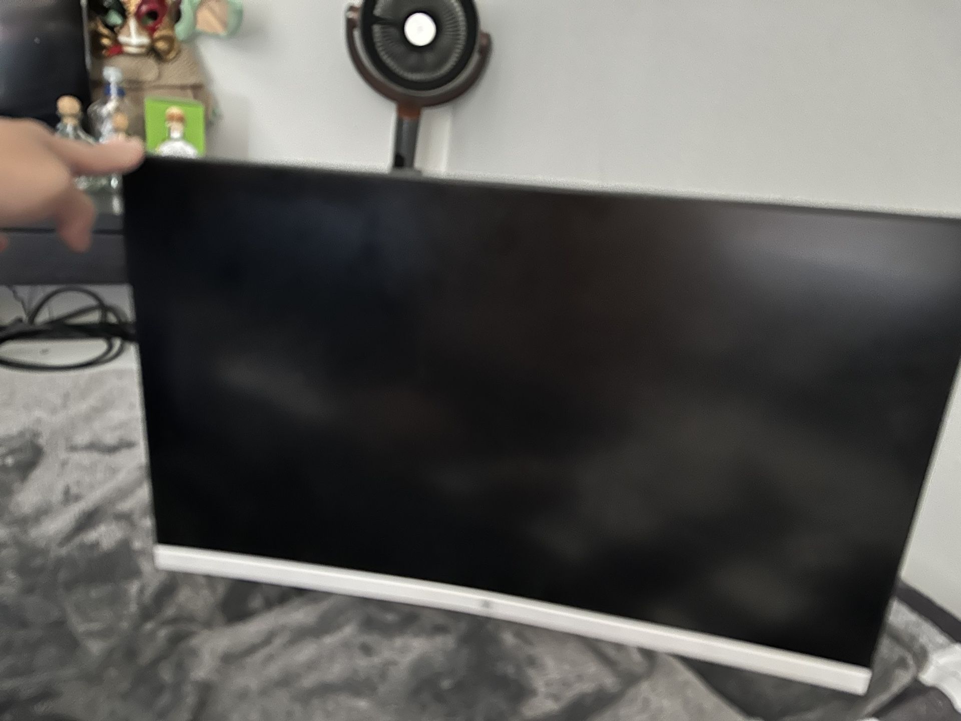 Z Edge Monitor