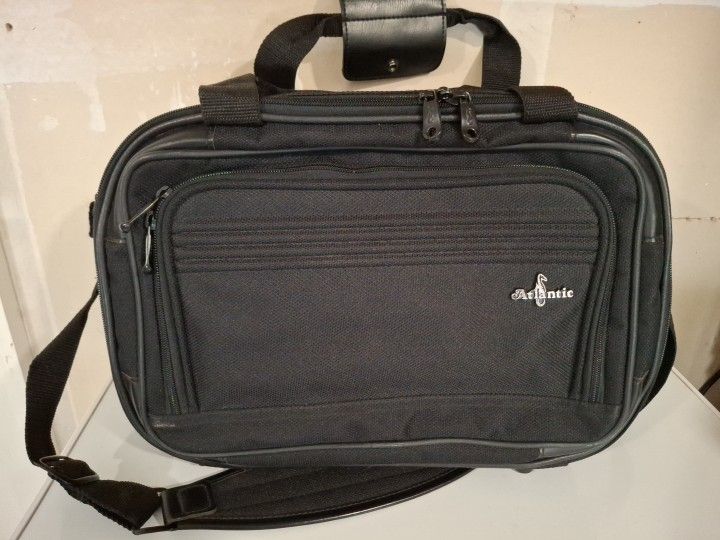 Carry On Duffle Atlantic Black Canvas Multi Pocket Travel Luggage Bag EUC