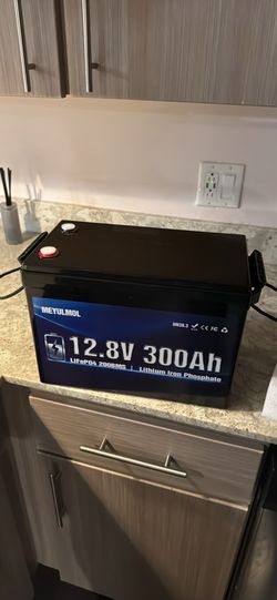 12.8V 300 ah brand new batter