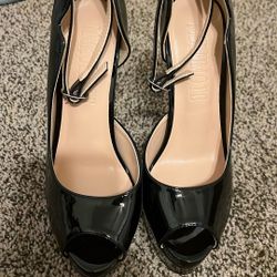 New Merumotte Peep Toe Heel Size 6