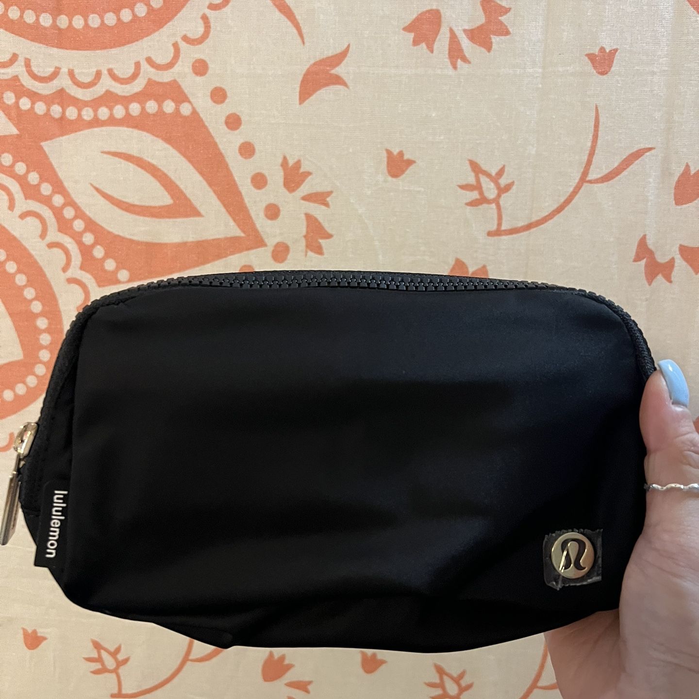 lululemon black and gold belt bag All Night Festival Crossbody 5L Everywhere Belt Bag 1L *Quilted